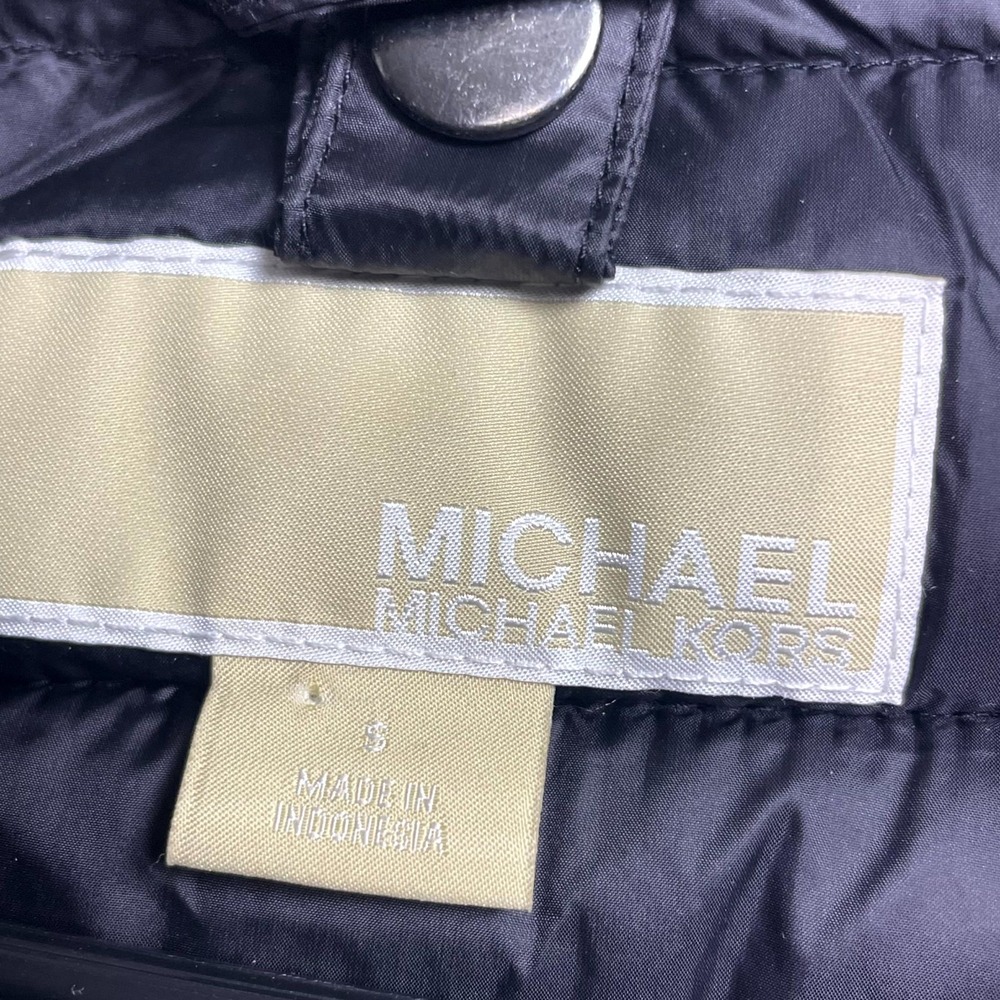 Michael Kors Puffer Vest Womens Small Black Quilted Full Zip Outdoor Streetwear - Picture 4 of 8